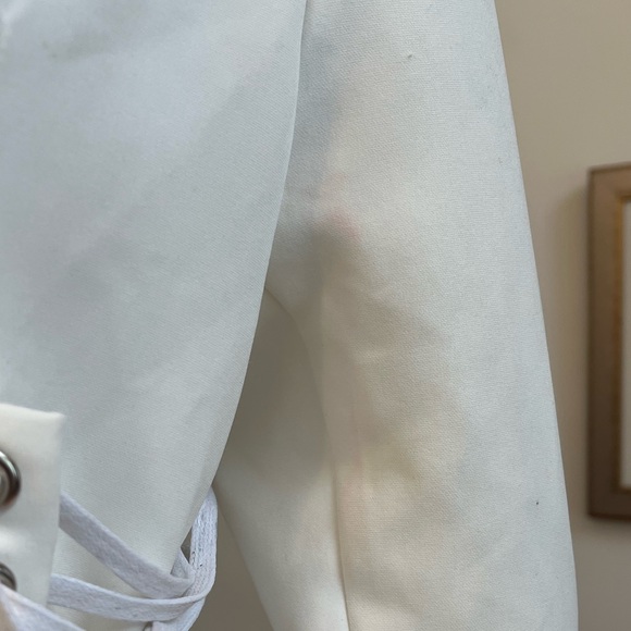 ❣️🆕Fashion Nova X Cardi B White Boardin’ Jets Blazer Dress❣️ - Picture 13 of 13